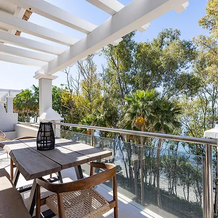 Penthouse Amaryllis - Gerenoveerd Direct Aan Zee Lejlighed Estepona